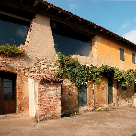 Agriturismo La Costa - Casa Vacanze Rovagnate Bagian luar foto