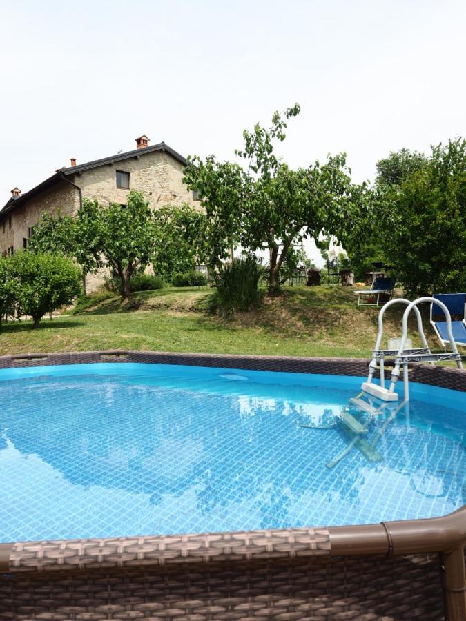 Agriturismo La Costa - Casa Vacanze Rovagnate Bagian luar foto