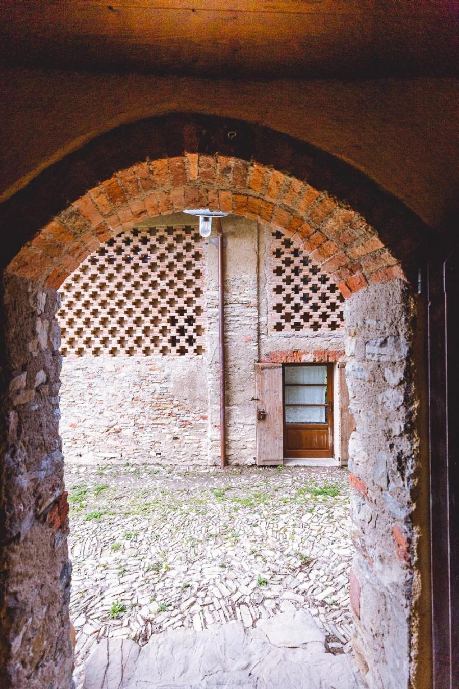 Agriturismo La Costa - Casa Vacanze Rovagnate Bagian luar foto