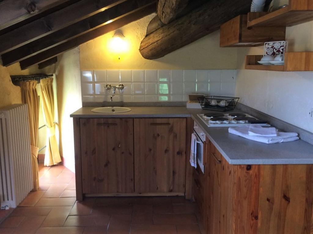 Agriturismo La Costa - Casa Vacanze Rovagnate Bagian luar foto