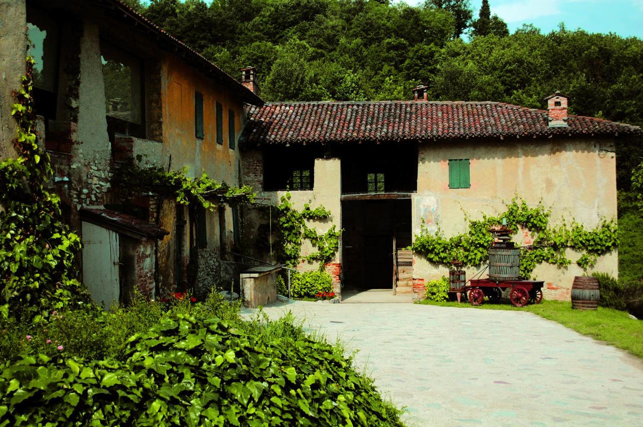 Agriturismo La Costa - Casa Vacanze Rovagnate Bagian luar foto