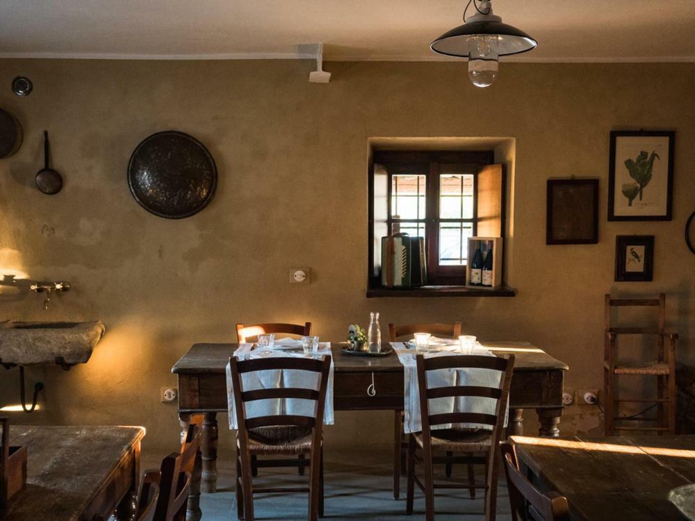 Agriturismo La Costa - Casa Vacanze Rovagnate Bagian luar foto