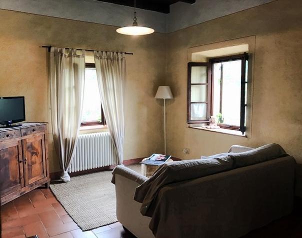 Agriturismo La Costa - Casa Vacanze Rovagnate Bagian luar foto